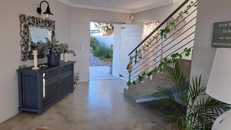 2 Bedroom Property for Sale in Stilbaai East Western Cape